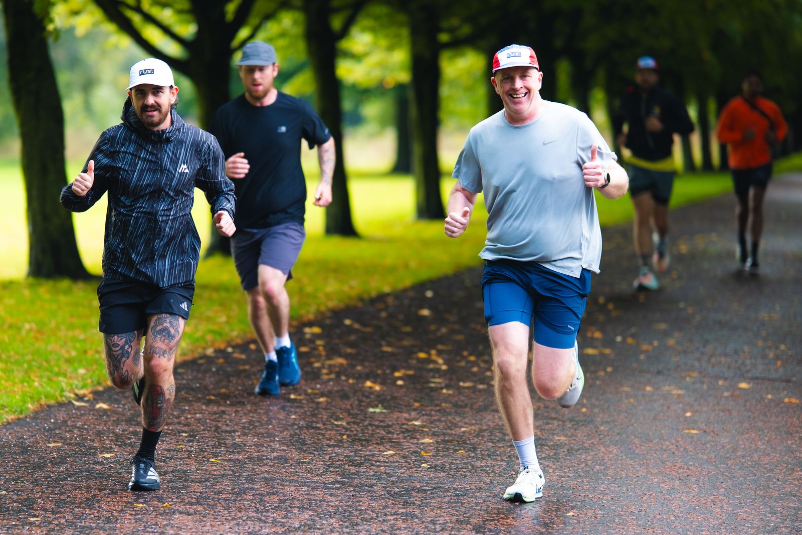 Big Glasgow Running Event - runners and the crowd on the day