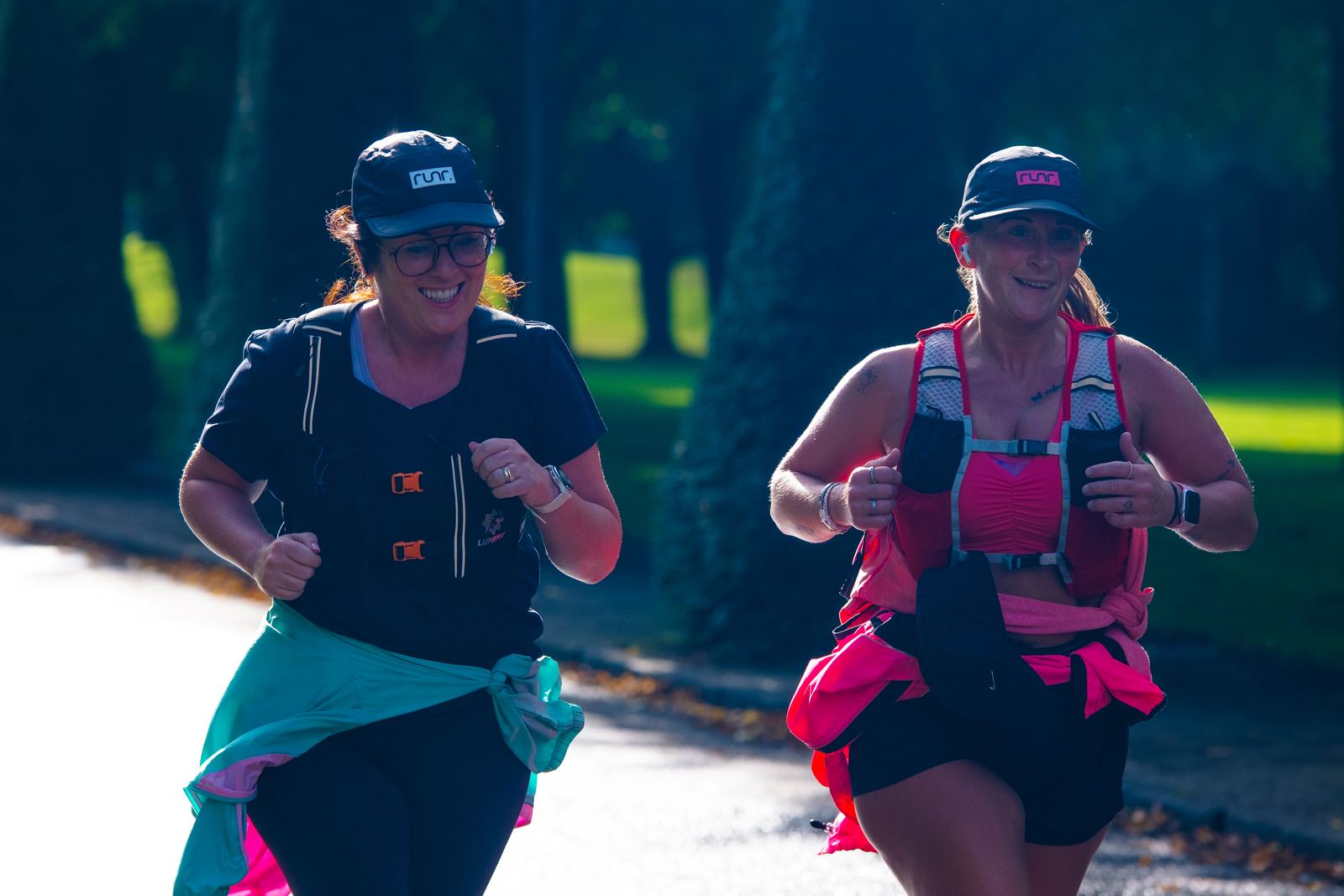 Big Glasgow Running Event - runners and the crowd on the day