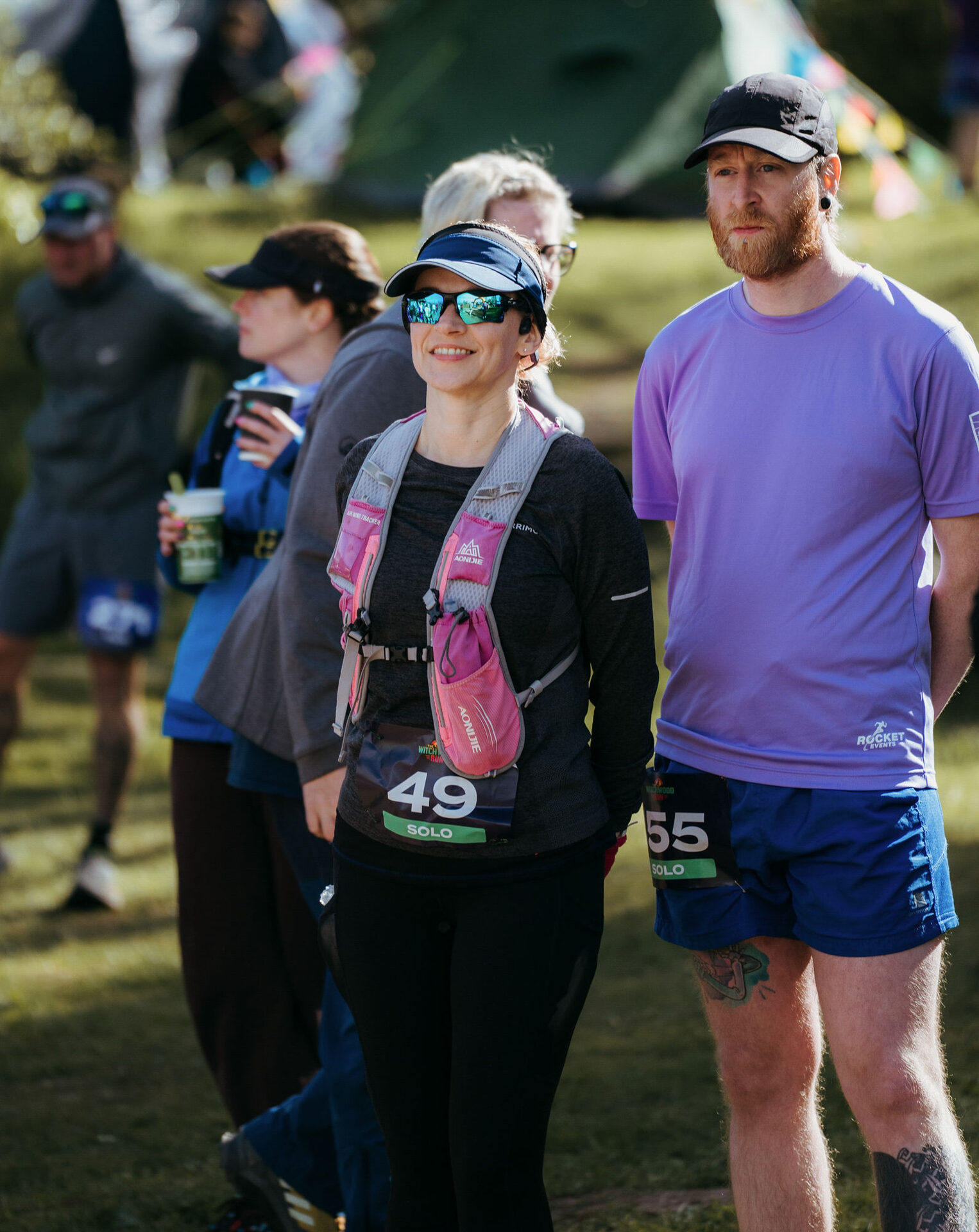 Solo runners 49 and 55 lined up in the early morning light