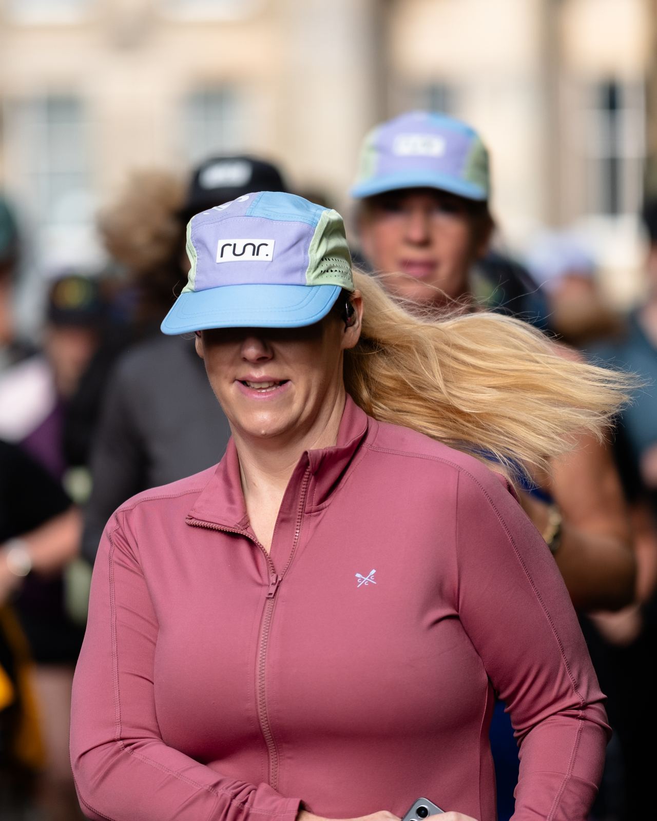 Big Glasgow Running Event - runners and the crowd on the day